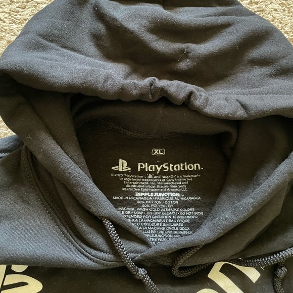 PlayStation Men’s Hoodie - Picture 4 of 4